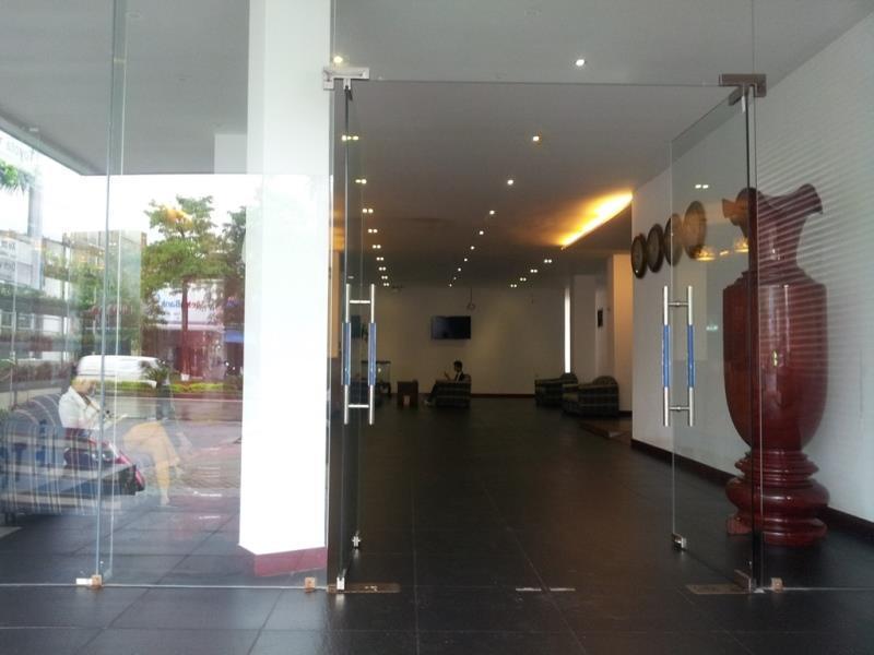 Hotel Khach San Thuong Mai Yen Thinh Exterior foto